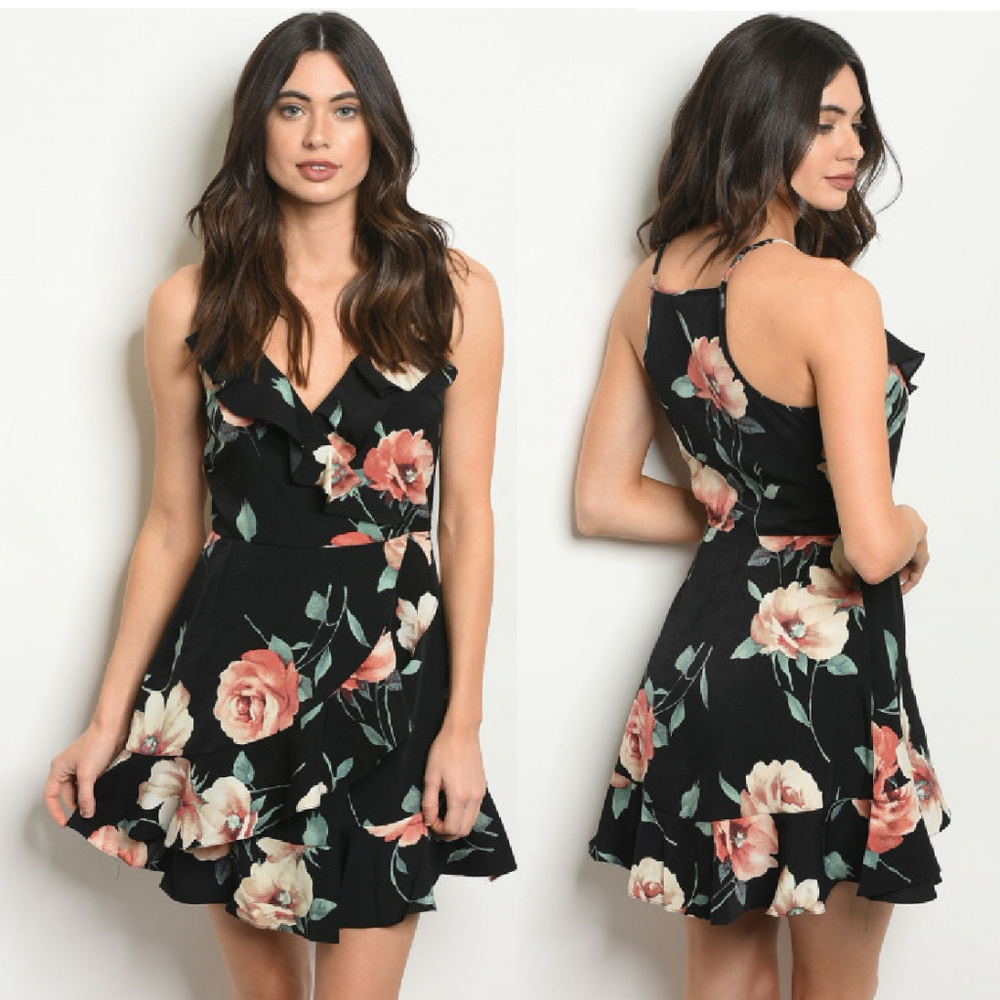 NWT BLACK FLORAL SHORT DRESS Size Sm, Med, Lg